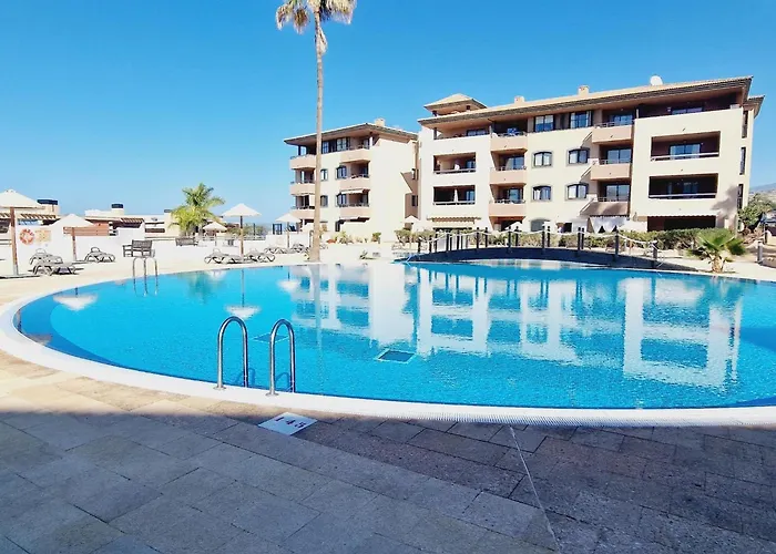 Paraiso 2 Bedroom Terrace Wifi Free Vakantiehuis