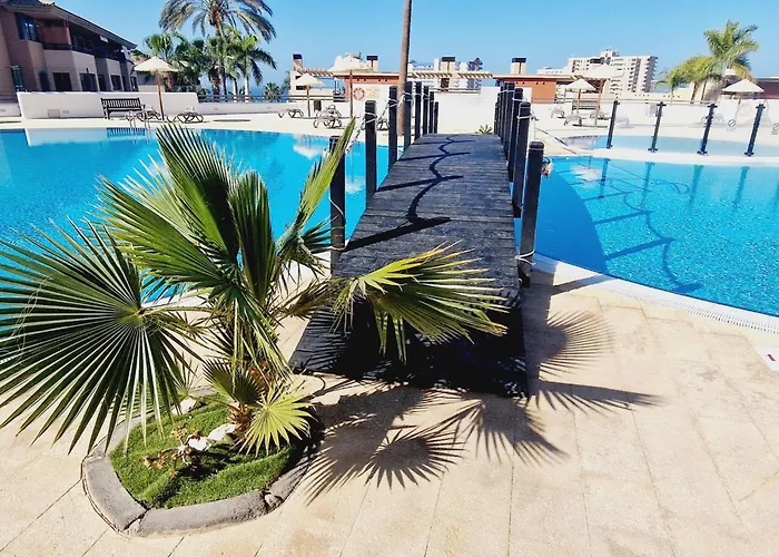 Paraiso 2 Bedroom Terrace Wifi Free Сasa de vacaciones *