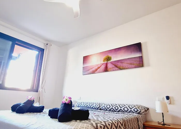 Paraiso 2 Bedroom Terrace Wifi Free *