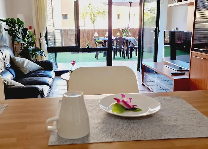 Paraiso 2 Bedroom Terrace Wifi Free *
