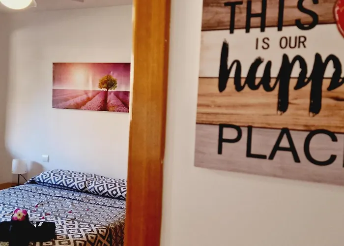 Paraiso 2 Bedroom Terrace Wifi Free